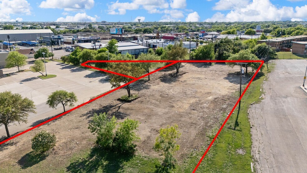More Photos Of 720 N New Rd, Waco Land For Sale