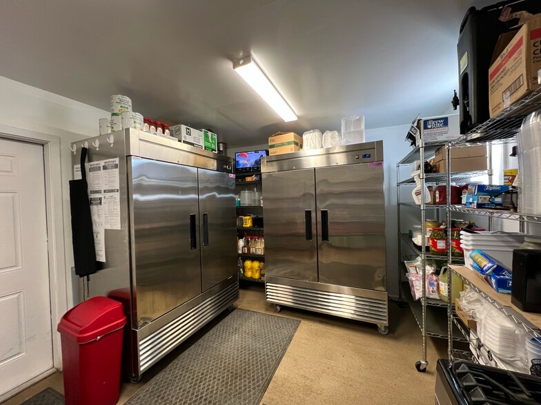 More Photos Of 300 E Magnolia Ave, Geneva Land For Sale