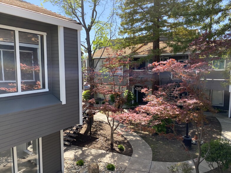 More Photos Of 720 Sunrise Ave, Roseville Office For Sale