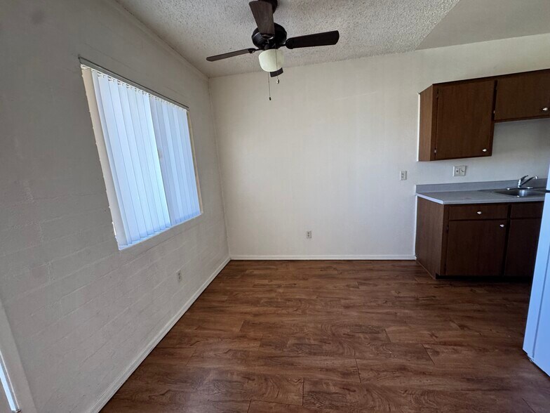 More Photos Of 1518 E Hedrick Dr, Tucson Apartments For Sale