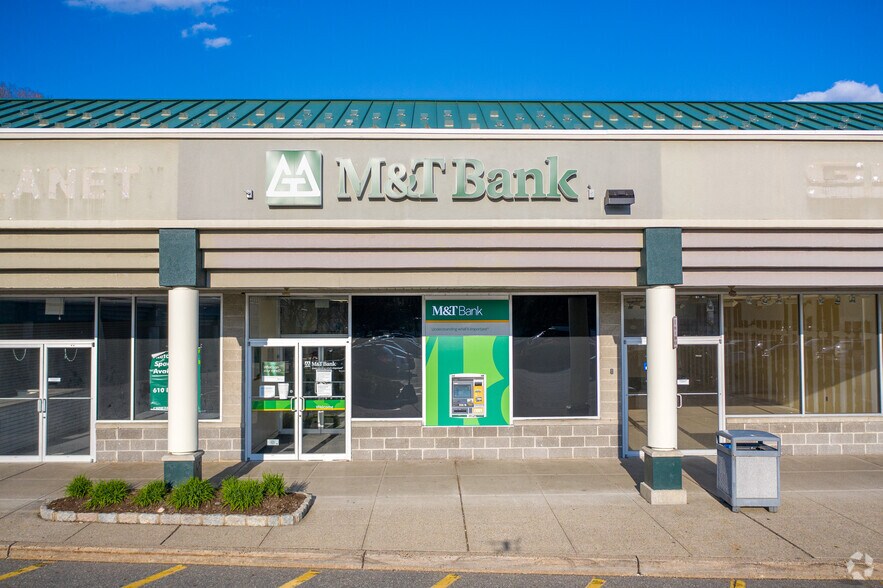 More Photos Of 115-117 Franklin Tpke, Mahwah Unknown For Lease