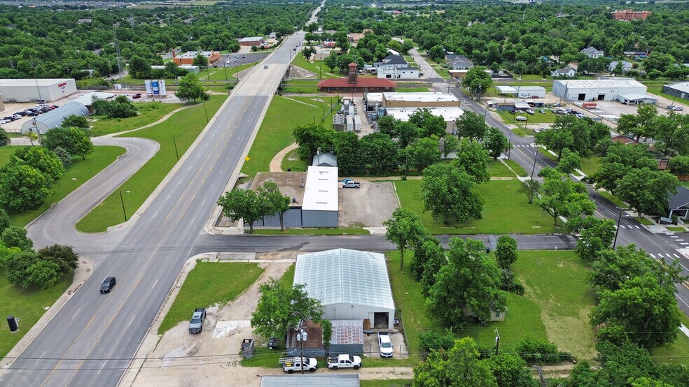 More Photos Of 14 N 10th St, Temple Research And Development For Sale