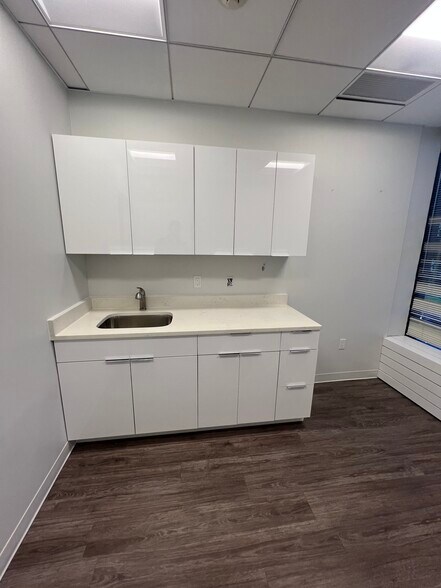 More Photos Of 3010 Westchester Ave, Purchase Office For Lease