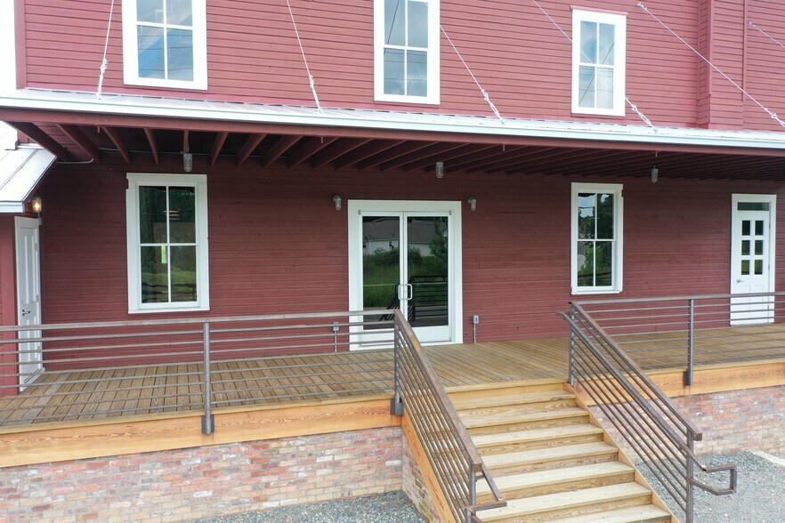 More Photos Of 303 Main St, Richfield Office Residential For Lease