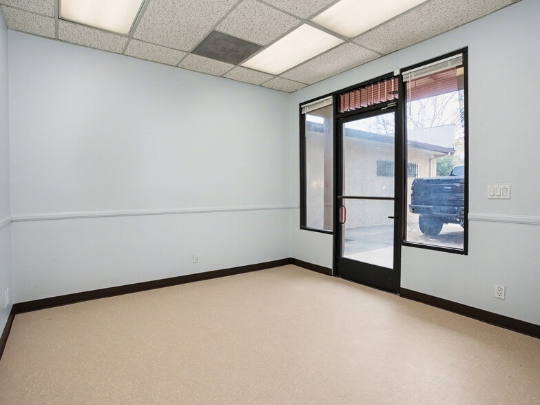 More Photos Of 214 Standard St, El Segundo Office For Lease
