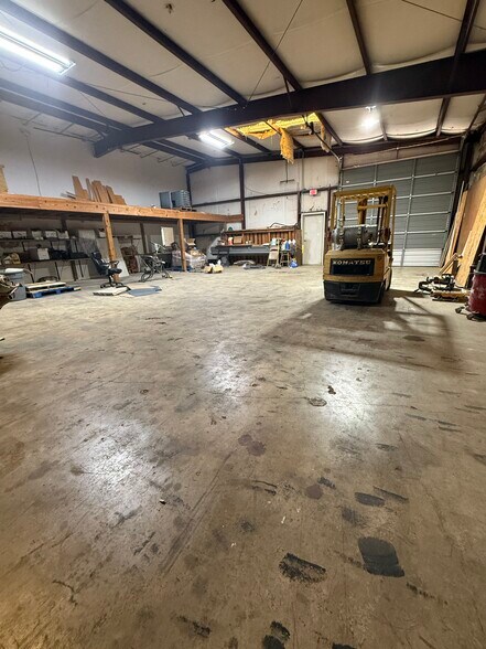 More Photos Of 1507 E Texas St, Bossier City Freestanding For Sale