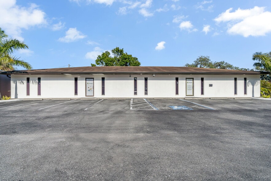 More Photos Of 4109 Armenia Ave, Tampa Medical For Sale