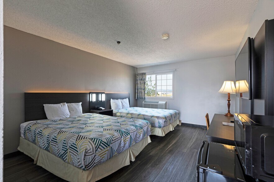 More Photos Of 8060 Highway 93 N, Missoula Hotel For Sale