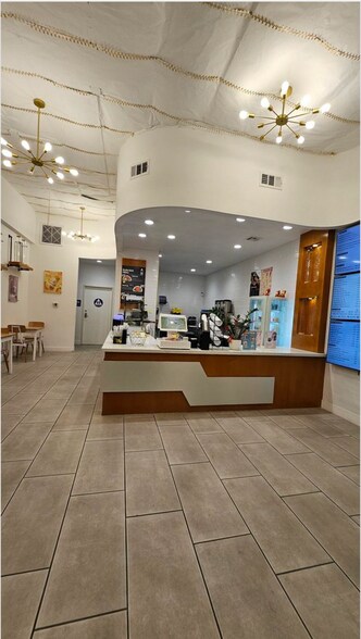 More Photos Of 4323-4343 E Anaheim St, Long Beach Unknown For Lease