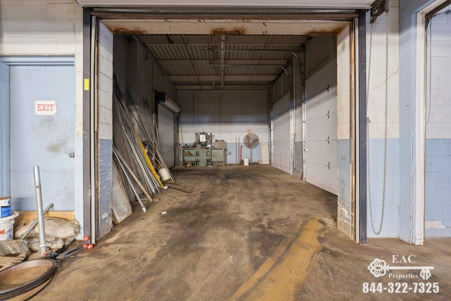 More Photos Of 73 River St, Bridgeport Manufacturing For Sale