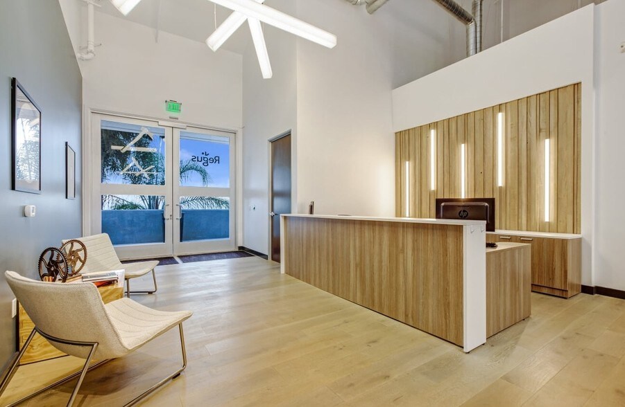 More Photos Of 22809 Pacific Coast Hwy, Malibu Medical For Lease