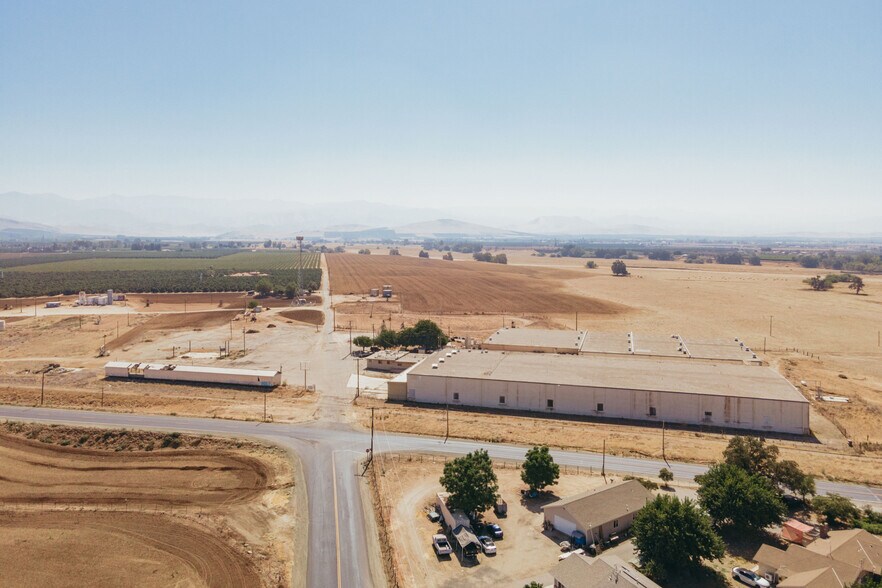 More Photos Of 23745 Avenue 112, Porterville Refrigeration Cold Storage For Sale