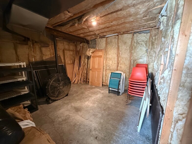 More Photos Of 11379 US Highway 20 E, Stockton Storefront Retail Office For Sale