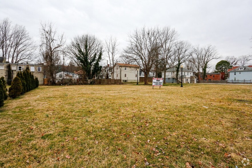 More Photos Of 1551 Washington St E, Charleston Land For Lease