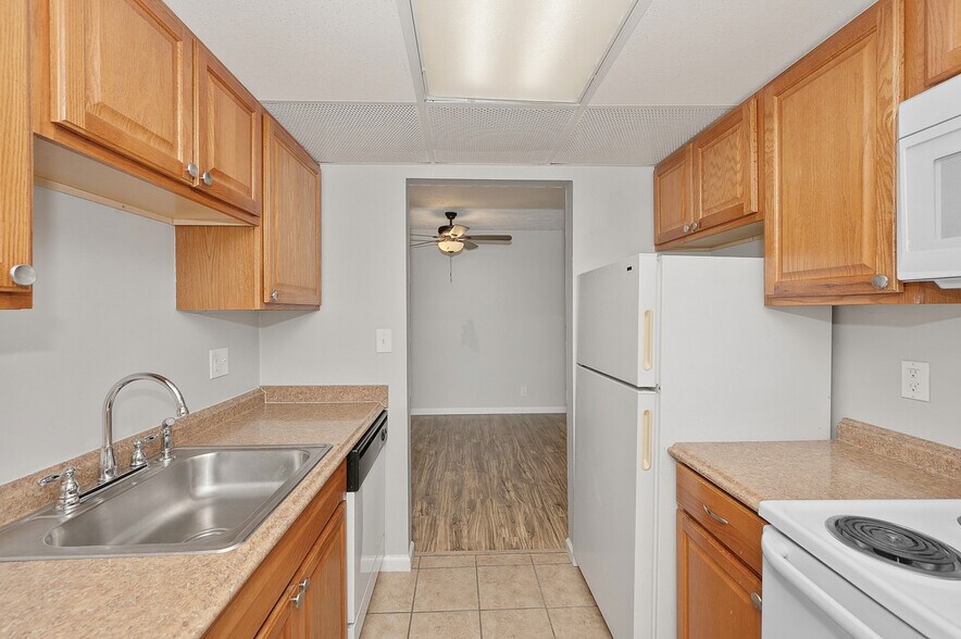 More Photos Of 3935-3939 Wilma Ct, Cincinnati Apartments For Sale