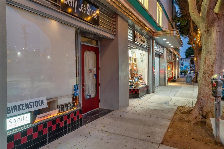 More Photos Of 2525 Main St, Santa Monica Office For Lease