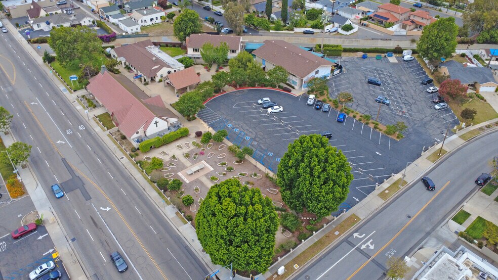More Photos Of 1231 E Chapman Ave, Fullerton Religious Facility For Lease