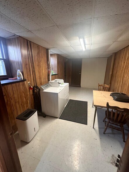 More Photos Of 27 E New Haven St, Bloomville Multifamily For Sale