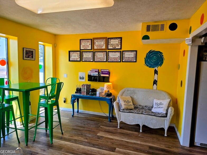 More Photos Of 745 W Moores Crossing Rd, Thomaston Sports And Entertainment For Sale