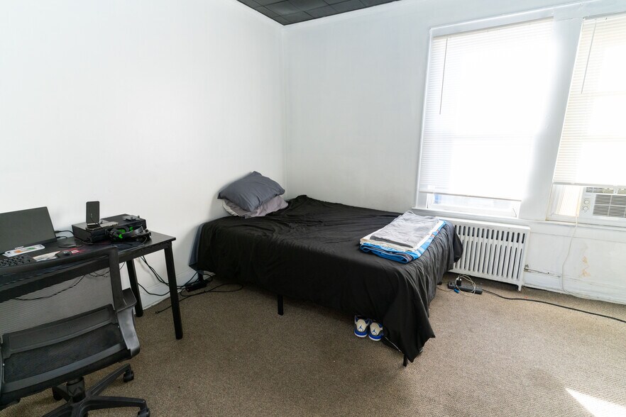 More Photos Of 370 E 18th St, Paterson Storefront Retail Residential For Sale