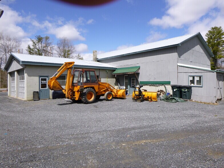 More Photos Of 483-489 Togus Rd, Chelsea Auto Repair For Sale
