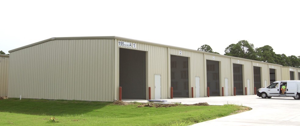 More Photos Of 155 Blake Ave, Fort Walton Beach Warehouse For Lease