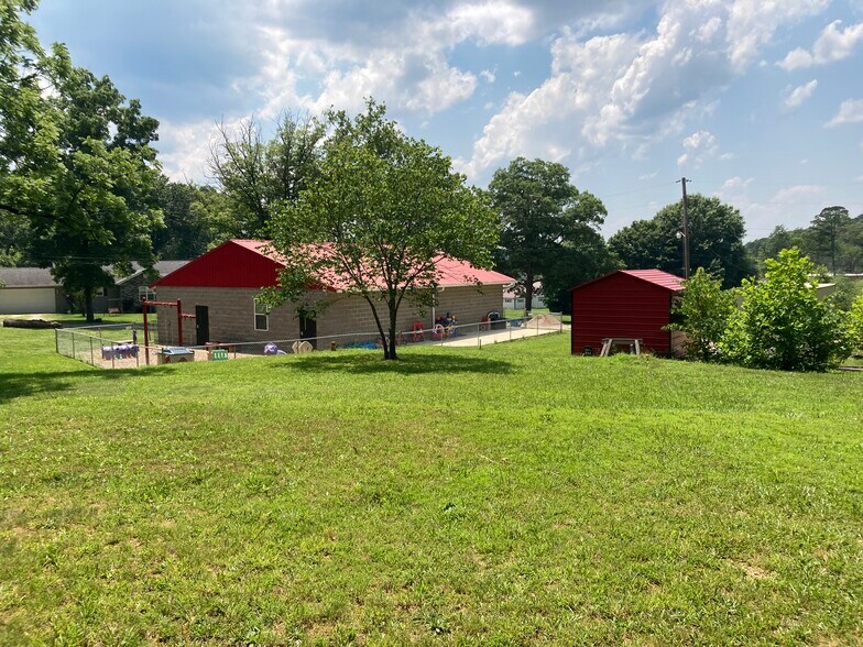 More Photos Of 112 Pine St, Greenville Schools For Sale