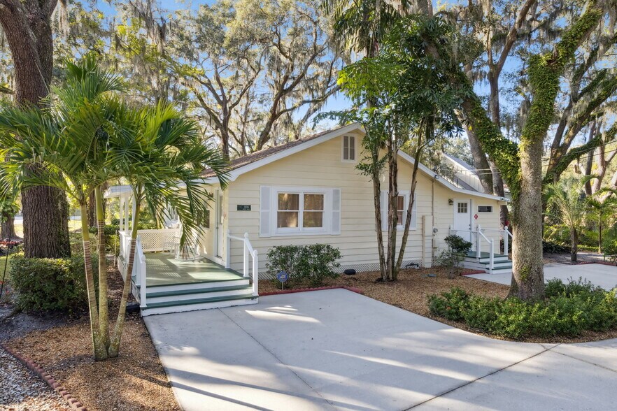 Primary Photo Of 1106 Brick Rd, Winter Garden Office For Lease