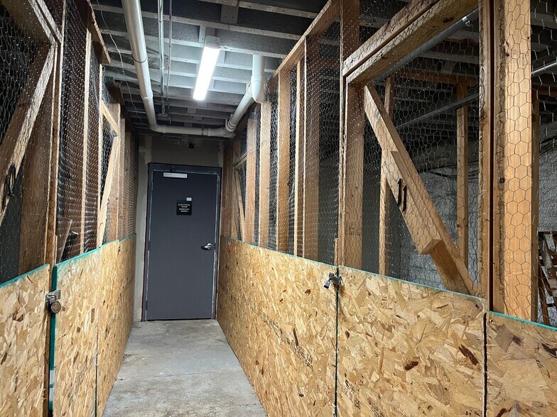 More Photos Of 212 7th St E, Saint Paul Apartments For Sale