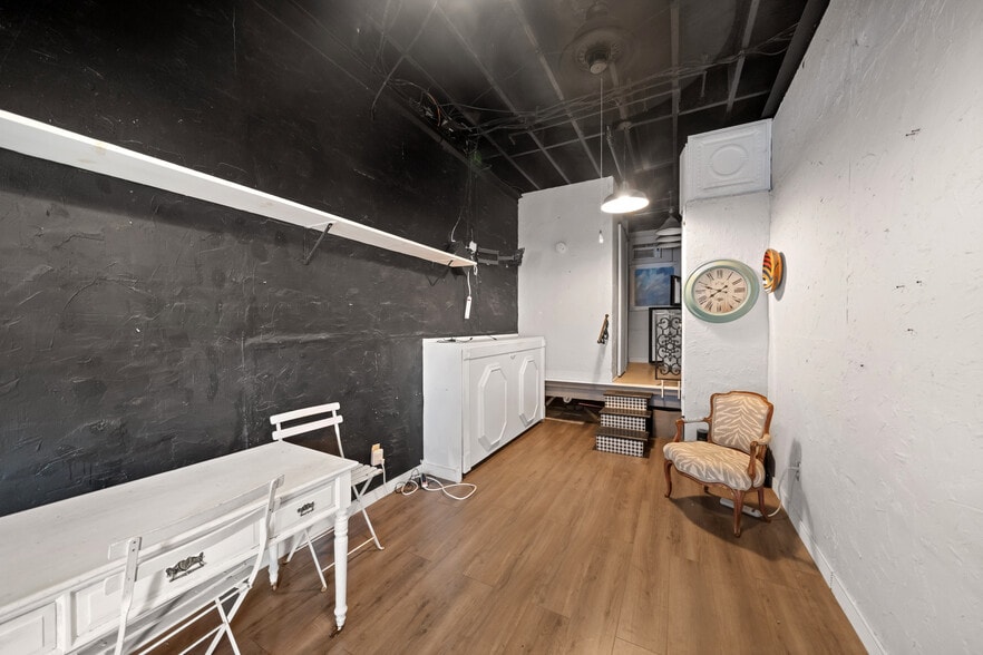 More Photos Of 26407 Preston Ave, Spring Storefront Retail Residential For Sale