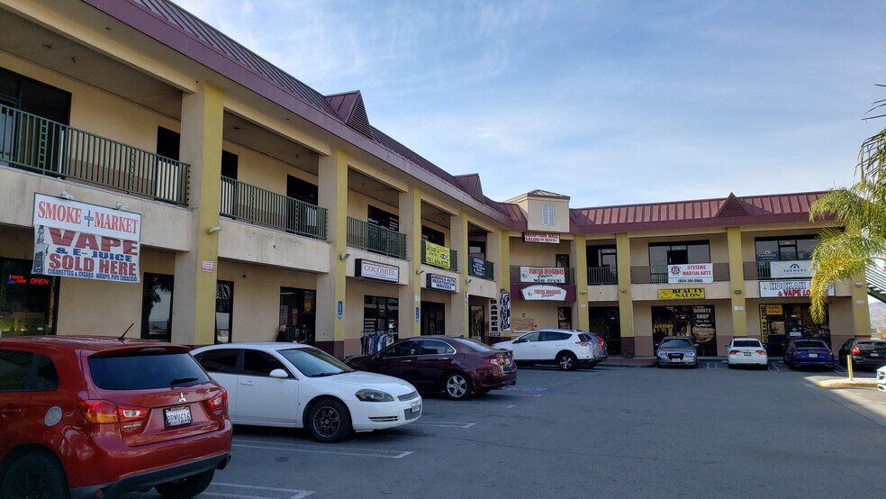 More Photos Of 500 S State St, San Jacinto Unknown For Lease