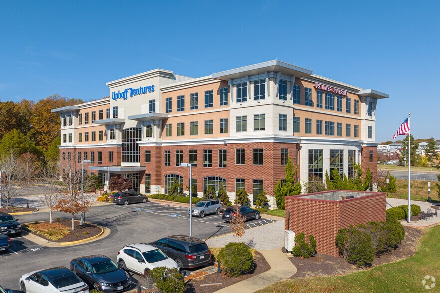 More Photos Of 15521 Midlothian Tpke, Midlothian Office For Lease