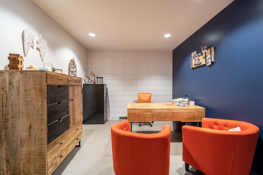 More Photos Of 3306 Kelley Dr, Cheyenne Office For Sale