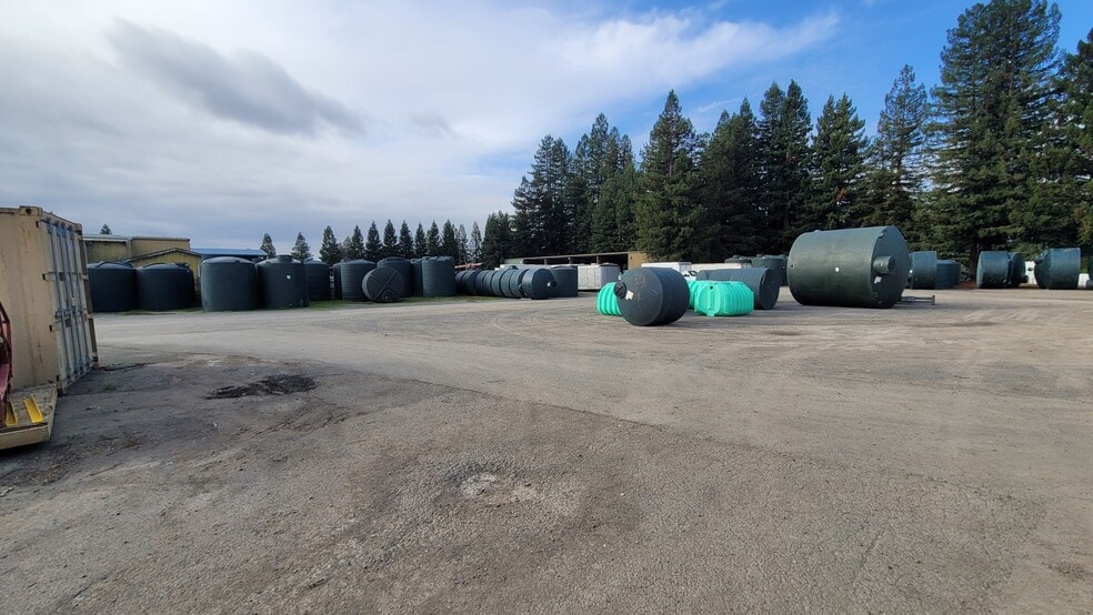 More Photos Of 4135 Santa Rosa Ave, Santa Rosa Warehouse For Lease