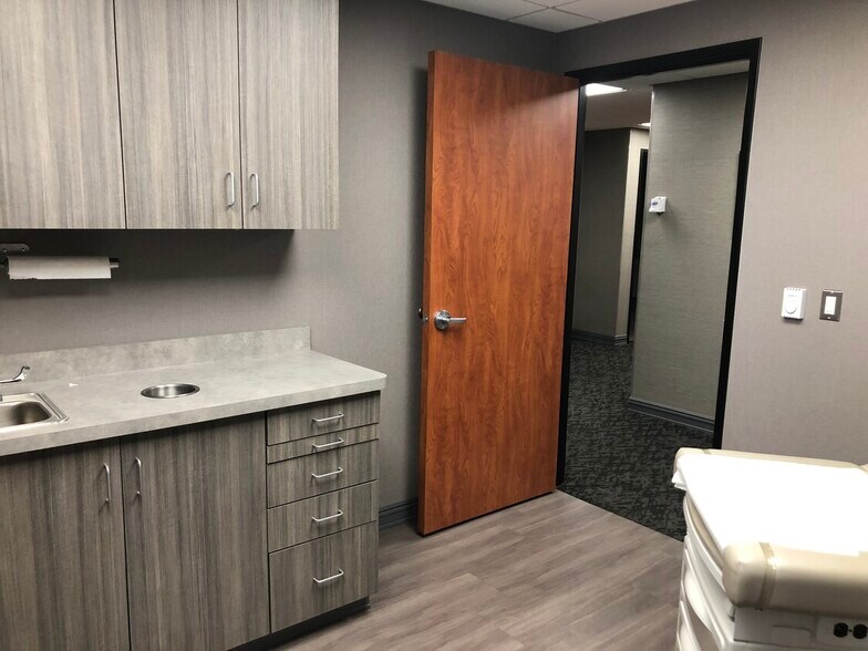 More Photos Of 3701 E 13 Mile Rd, Warren Medical For Sale