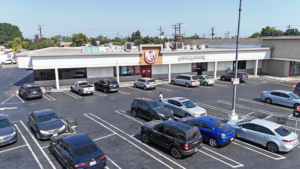 More Photos Of 5005-5093 Florence Ave, Bell Unknown For Lease