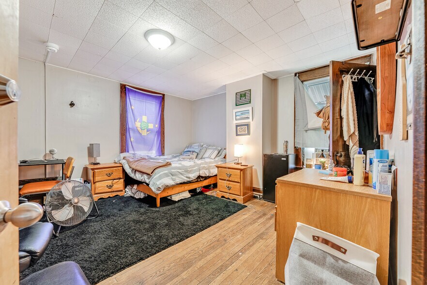 More Photos Of 678 Spruce St, Morgantown Apartments For Sale