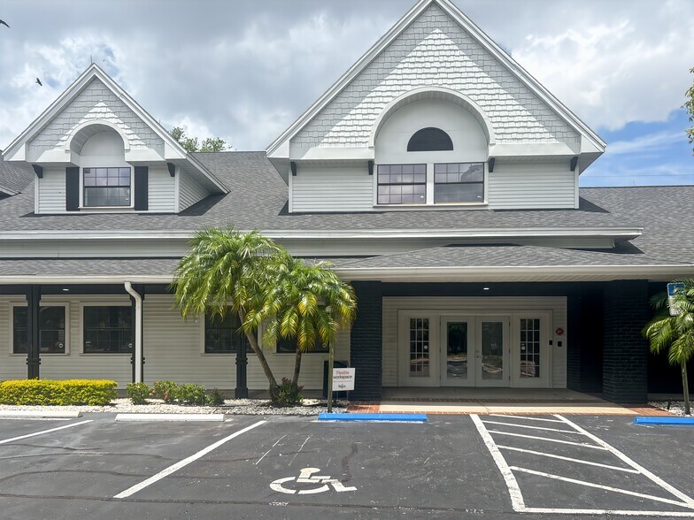 More Photos Of 300 E Bay Dr, Largo Coworking Space