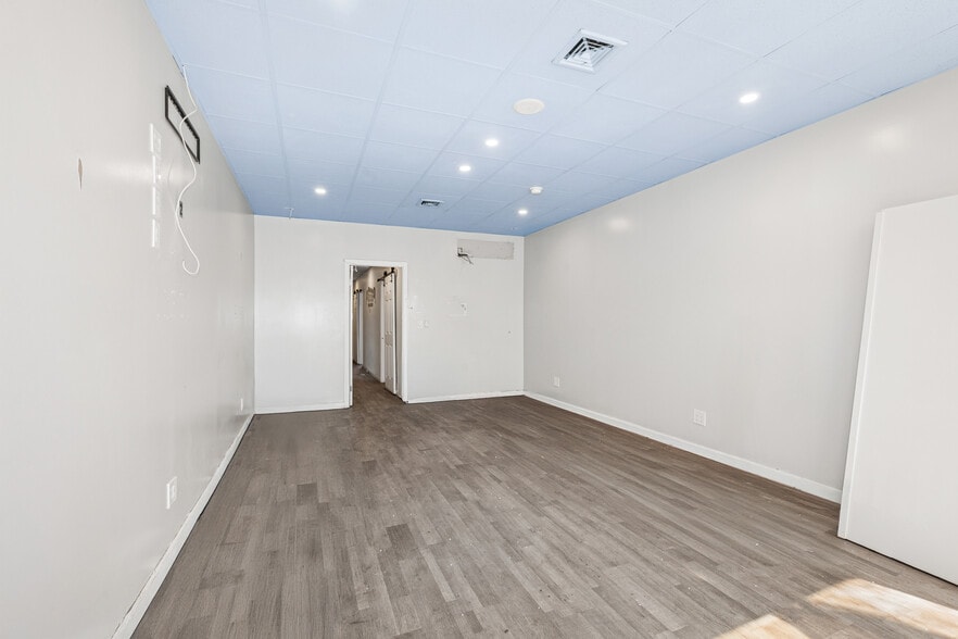 More Photos Of 83-29 Broadway, Flushing Storefront Retail Office For Sale