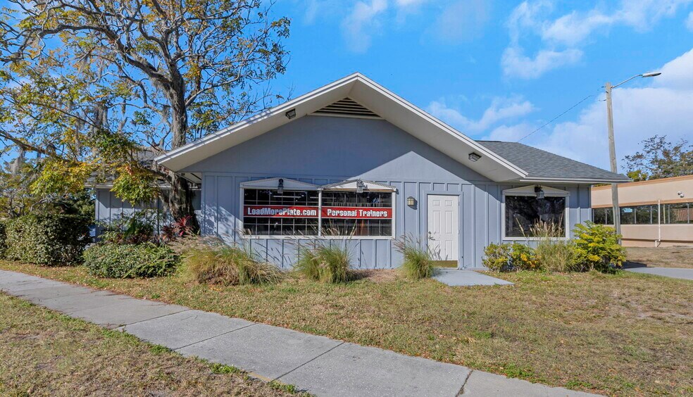 More Photos Of 5417 Grand Blvd, New Port Richey Freestanding For Sale