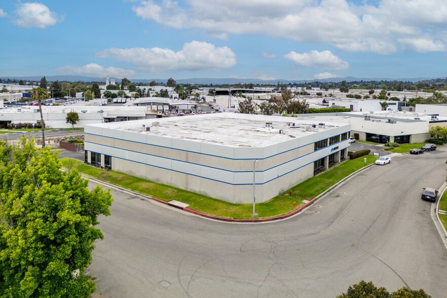 More Photos Of 231 W Blueridge Ave, Orange Manufacturing For Sale