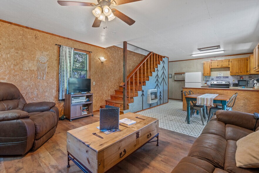 More Photos Of 122 Ouachita River Haven Rd, Pencil Bluff Hotel For Sale