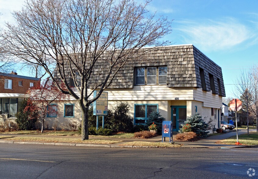 More Photos Of 635 Cleveland Ave S, Saint Paul Medical For Sale