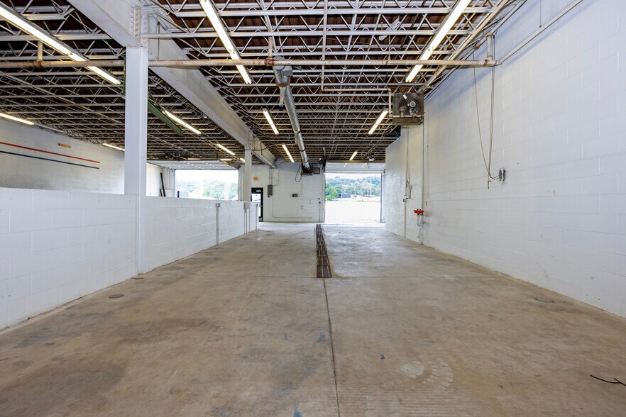More Photos Of 291 Branstetter St, Wooster Manufacturing For Lease