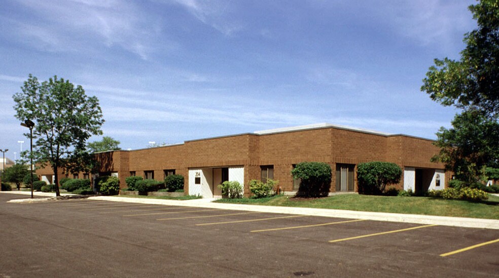 More Photos Of 1535 Lake Cook Rd, Northbrook Unknown For Lease