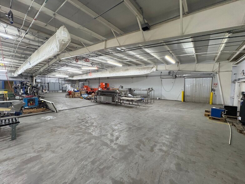 More Photos Of 11375 US-701 Hwy, Elizabethtown Refrigeration Cold Storage For Sale