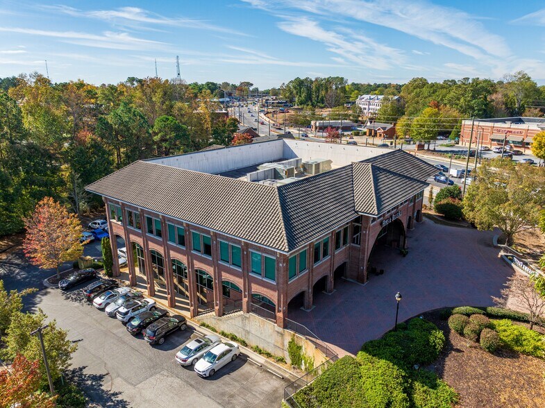 More Photos Of 178 S Main St, Alpharetta Office For Sale