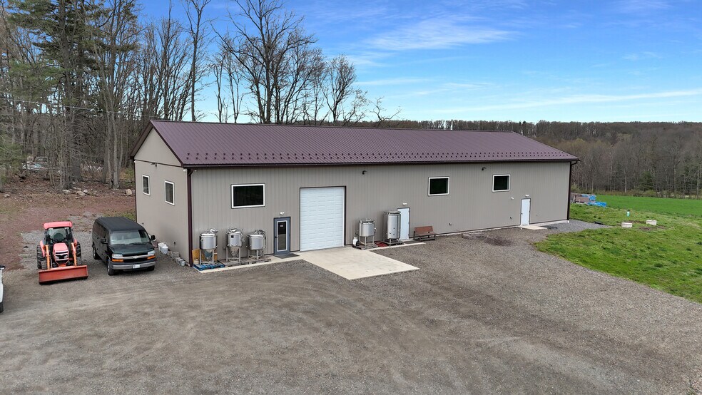 More Photos Of 596 Harman Rd, Halifax Winery Vineyard For Sale