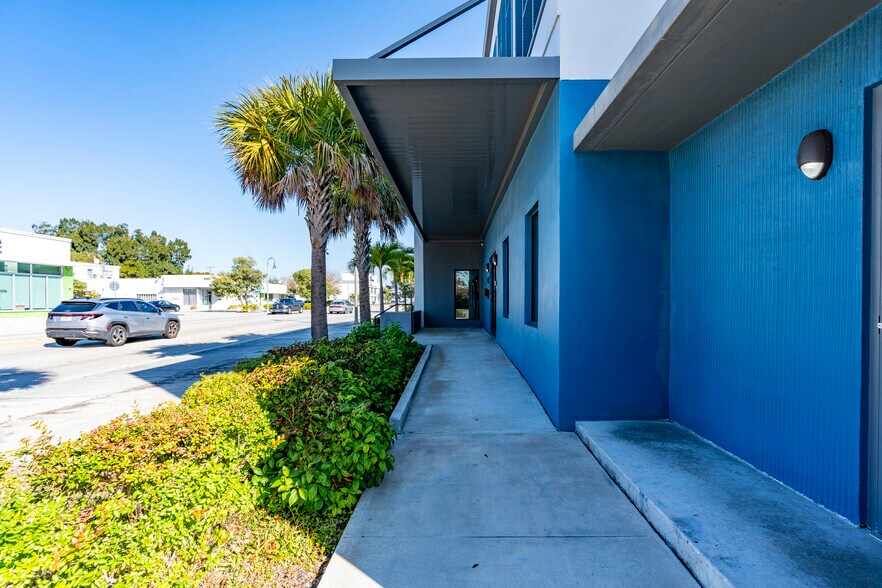 More Photos Of 1014 N Dixie Hwy, Lake Worth Beach Loft Creative Space For Sale