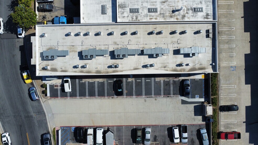 More Photos Of 17531 Griffin Ln, Huntington Beach Food Processing For Lease